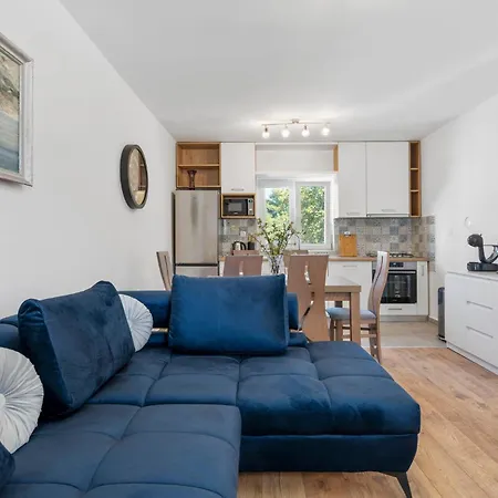 2 Bedroom In Holiday home